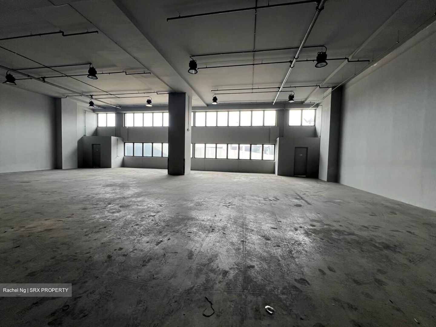 Carros Centre (D25), Factory #453162041